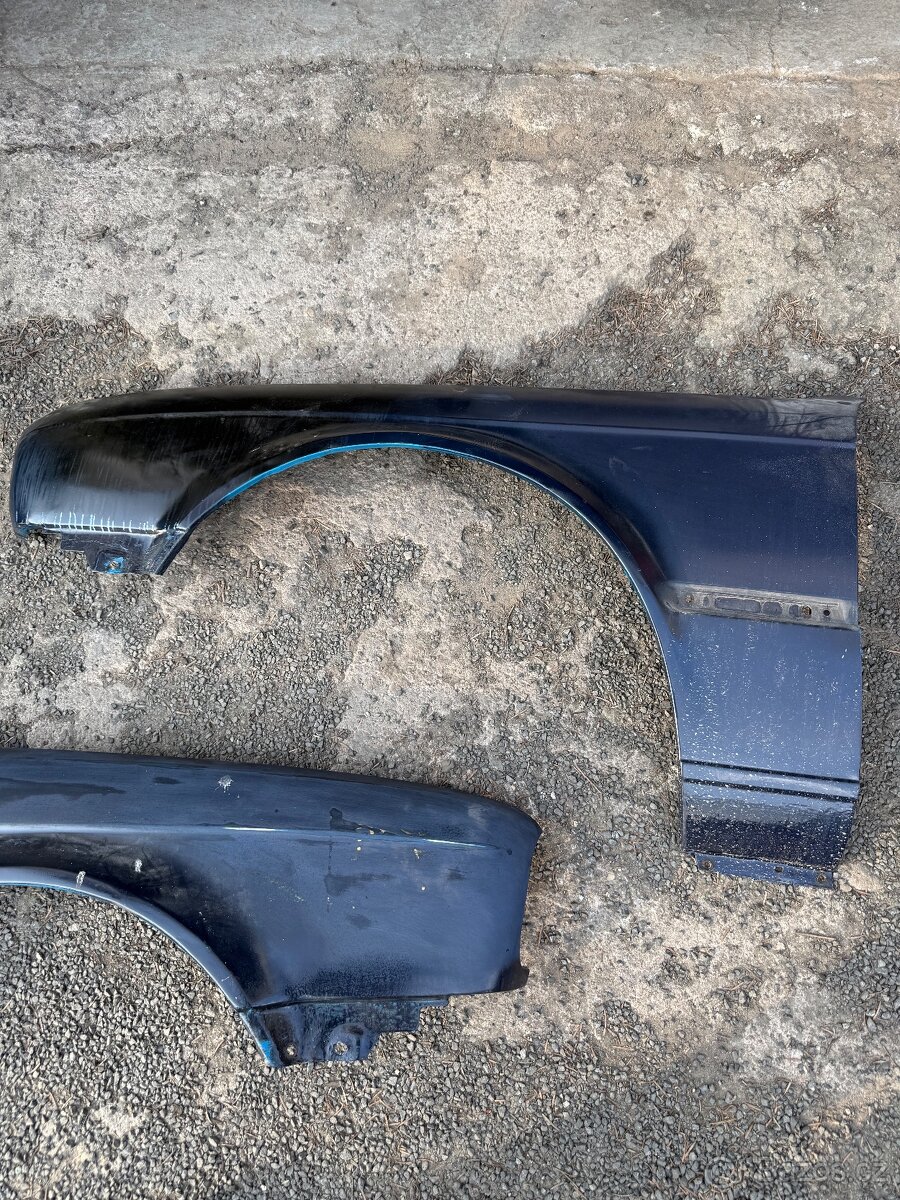 BME E30 - přední blatníky - 3