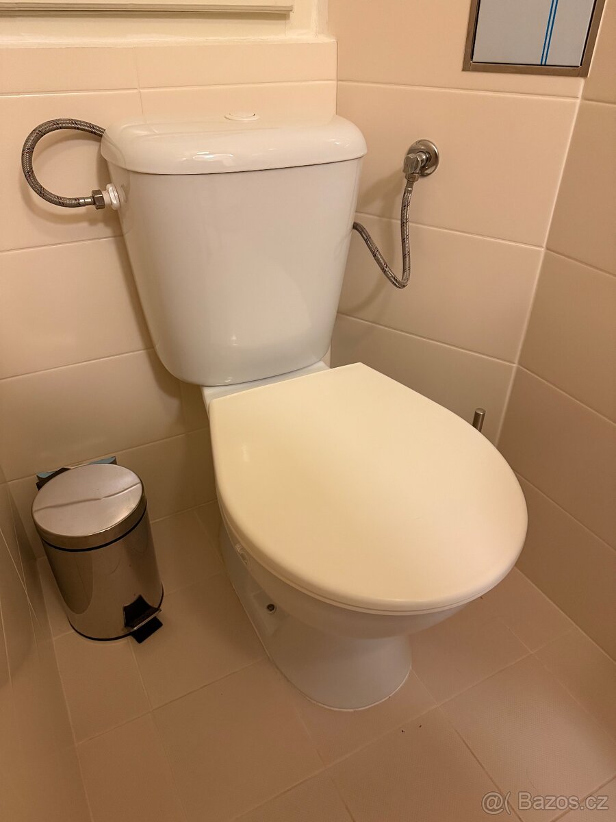 Vanová baterie vč. sprchy, WC - 3