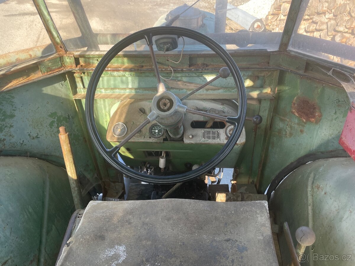 Zetor super 35 - 3