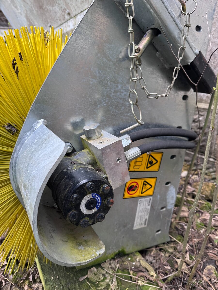 Koště Lopata JCB - 3