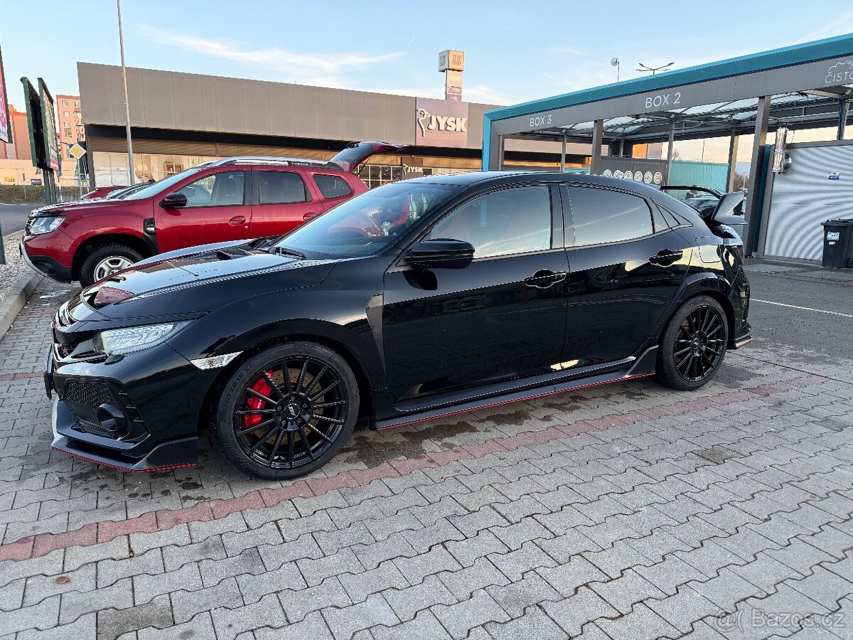 Honda Civic Type R GT - 3