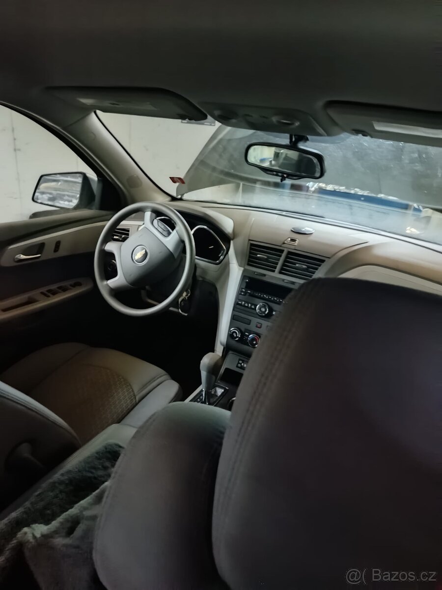 Chevrolet Traverse 2008 - náhradní díly - 3