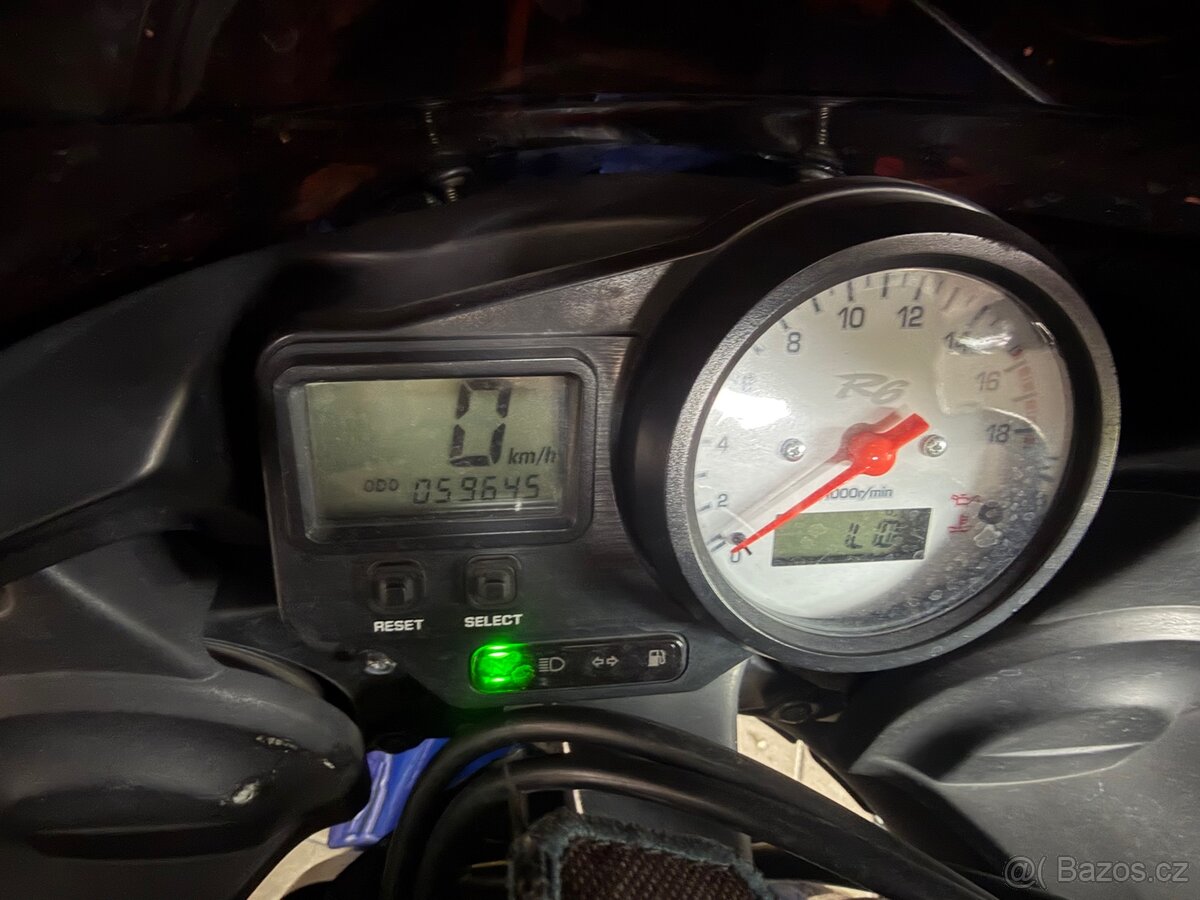 Motor Yamaha r6 2001 - 3