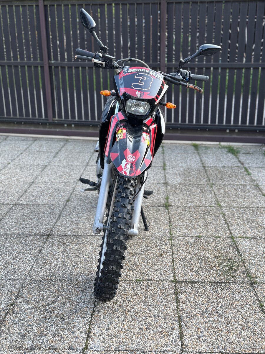 Yamaha XT 125R