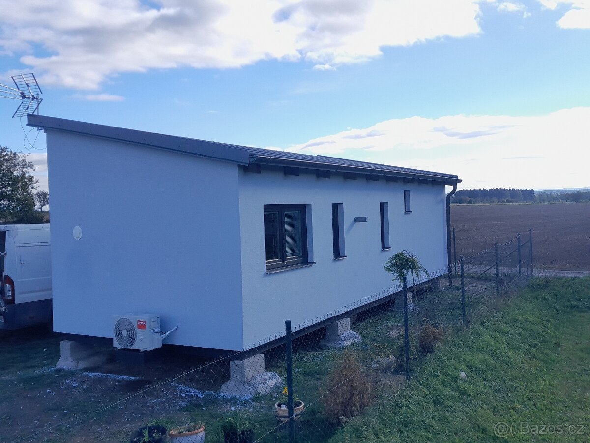 Včetně kuchyně 2+kk,komora,koupelna s wc - 3