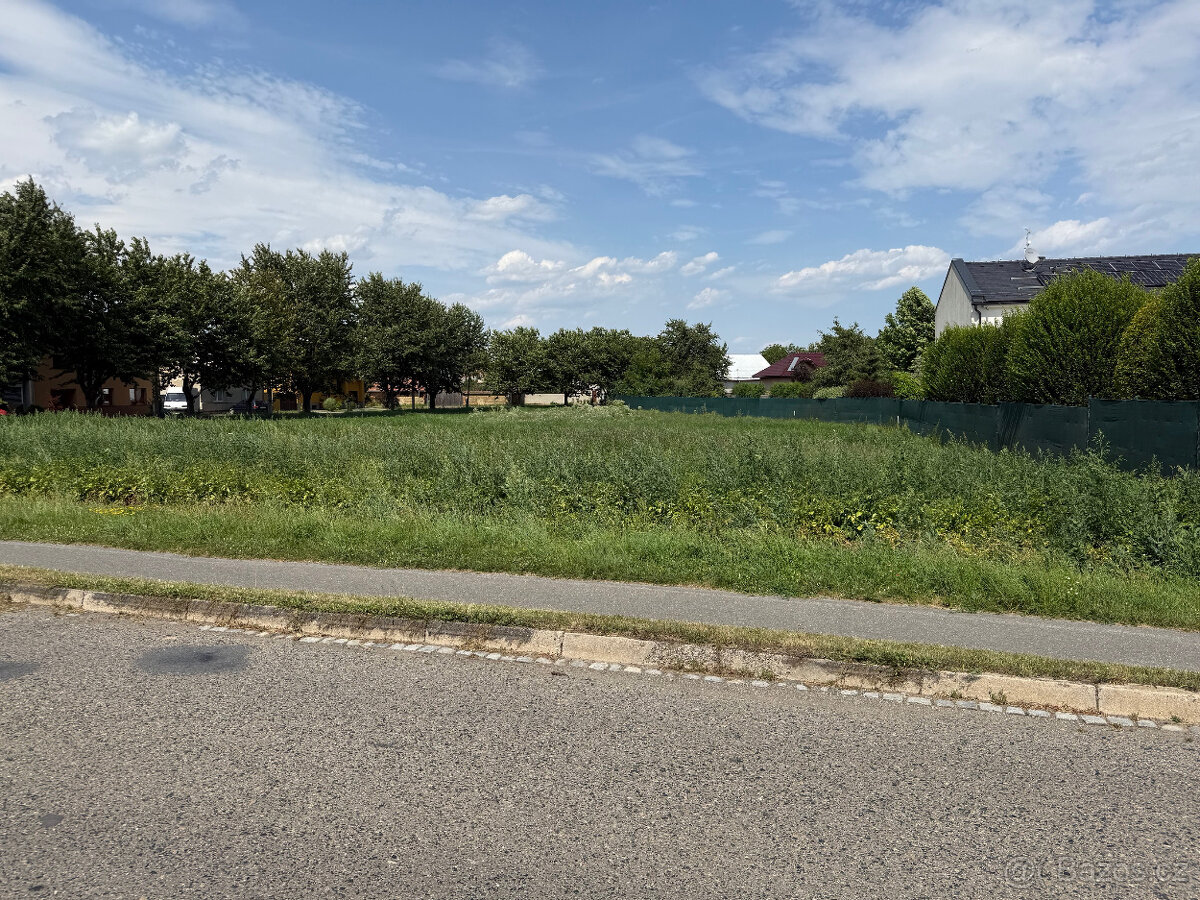 Prodej stavebního pozemku - Vrbátky u Prostějova - 3