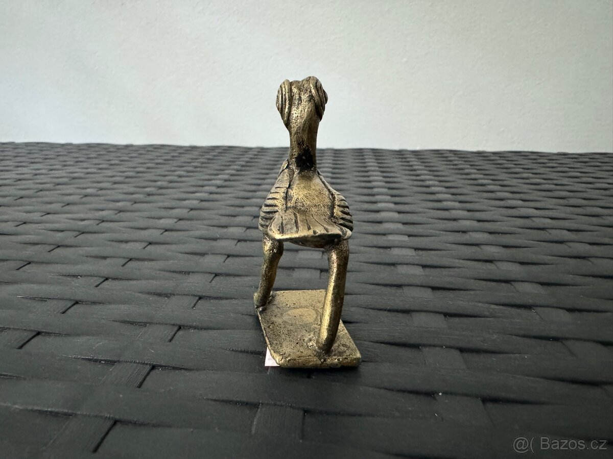 Originální kovová soška 2 - 3