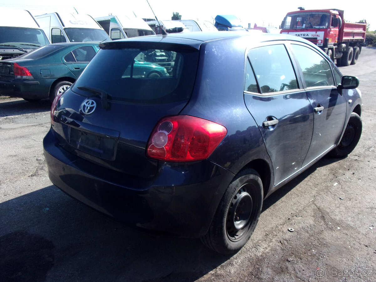Toyota Auris - 3