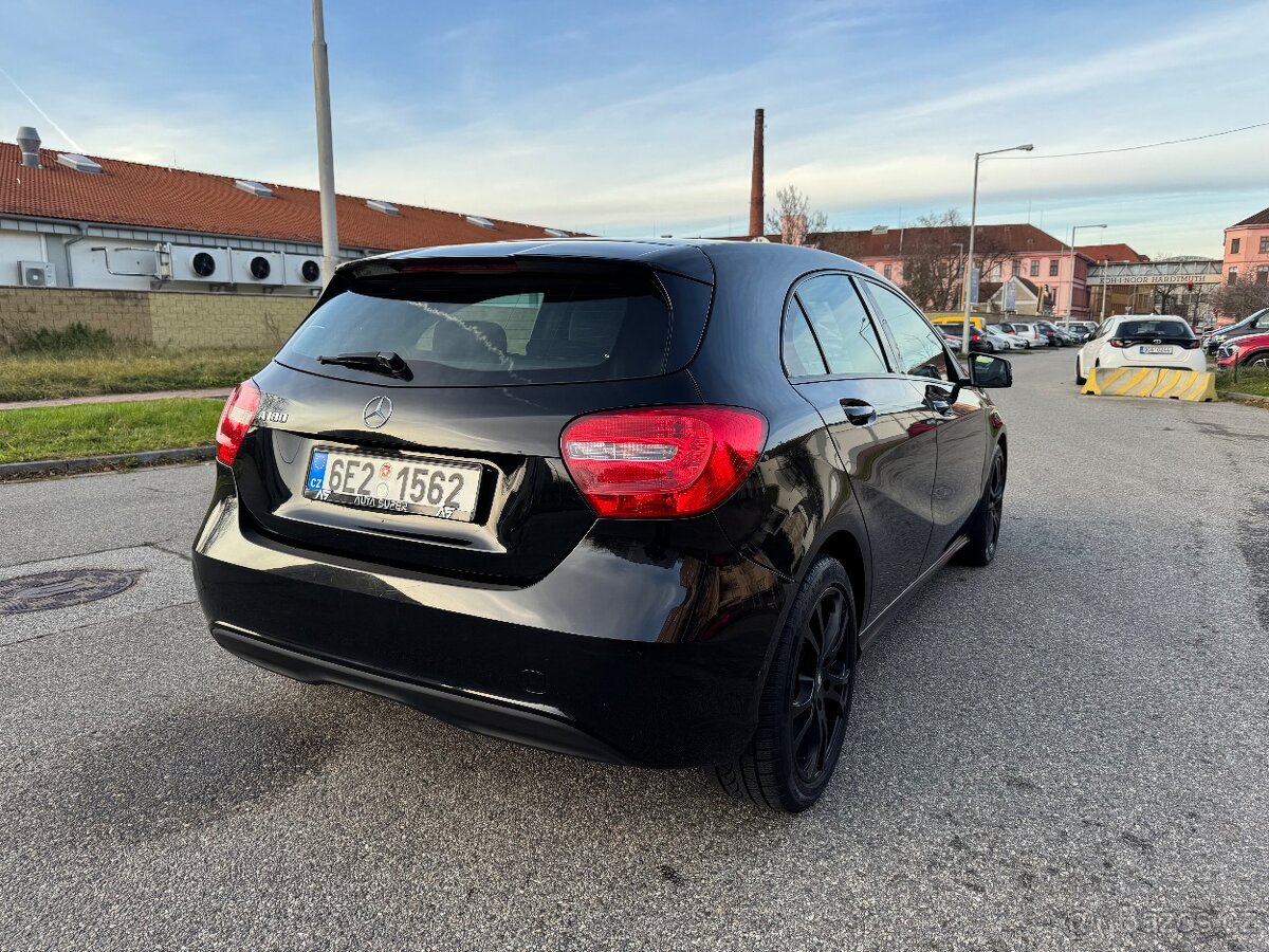 Mercedes-Benz A 180 Automat - 3