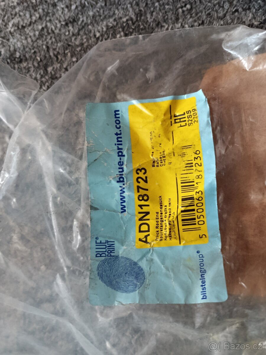 Nissan 200SX , Almera. , Sunny , čep řízení - 3