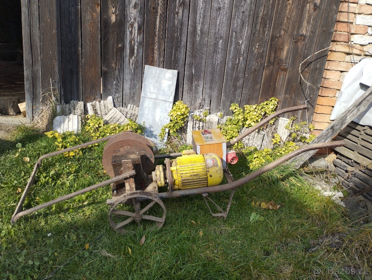 Plečka s navijákem - 3