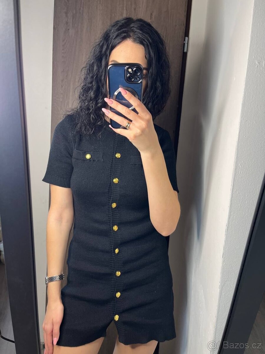 Krásné dámské mini šaty v elegantní - 3