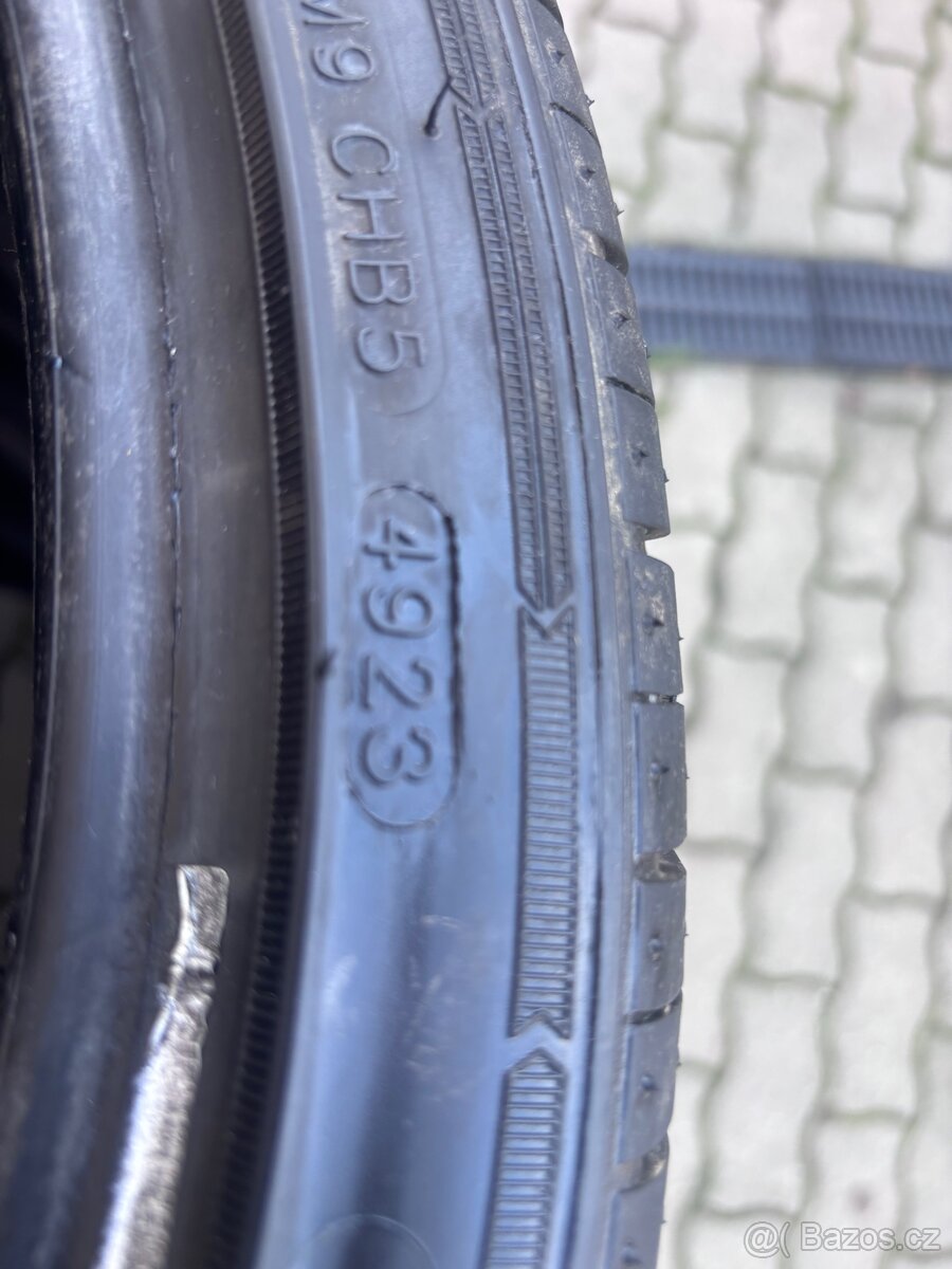 Pneumatiky 235/35 R19 - 3