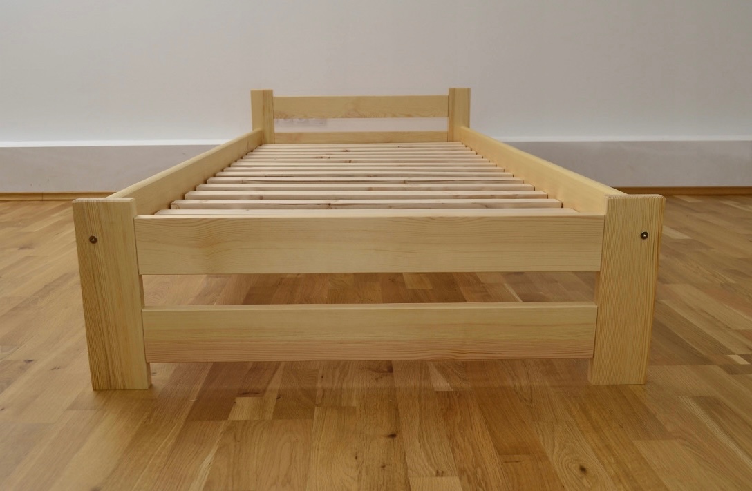 Nová postel borovice 80x200 cm masiv s roštem - 3
