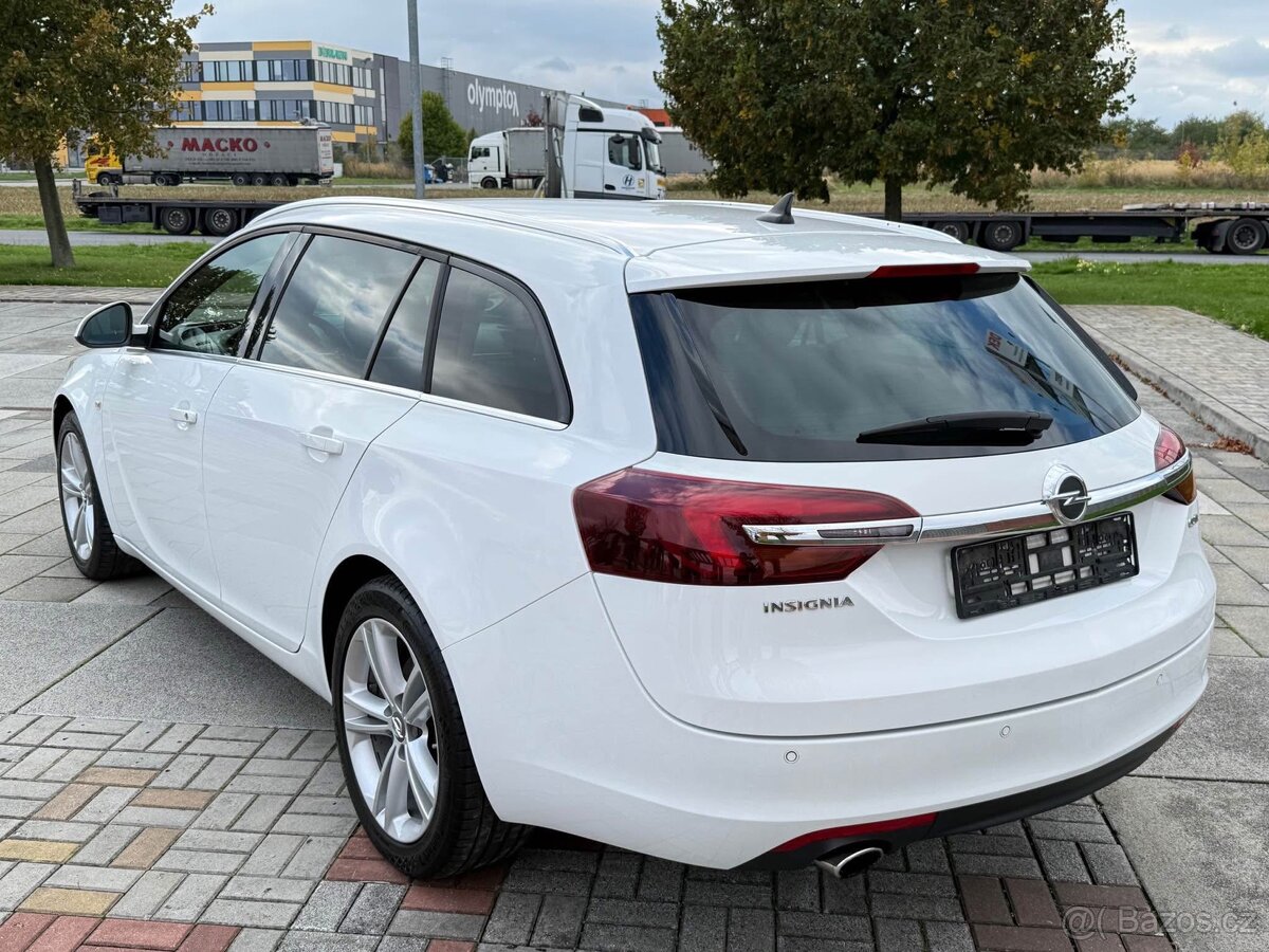 Opel insignia - 3