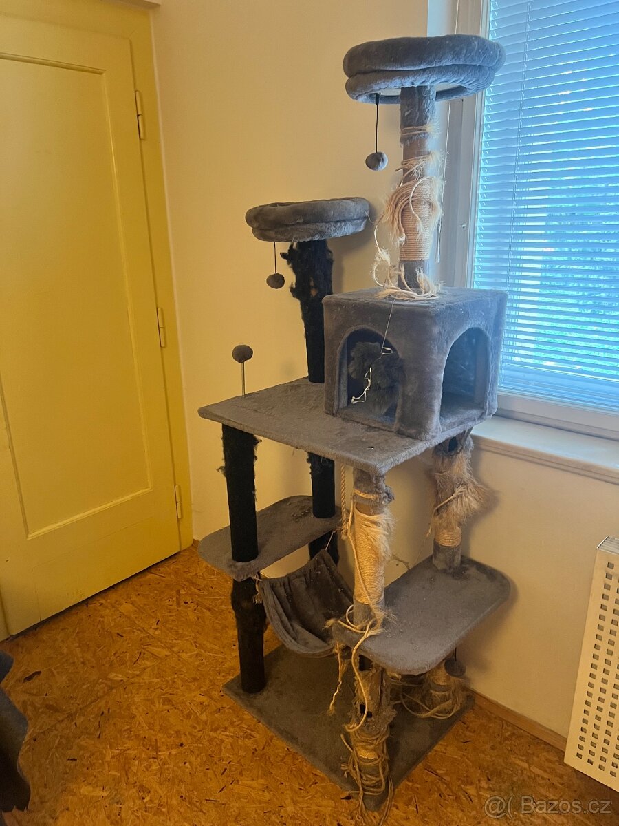 Cat Tower / Kočičí strom - 3