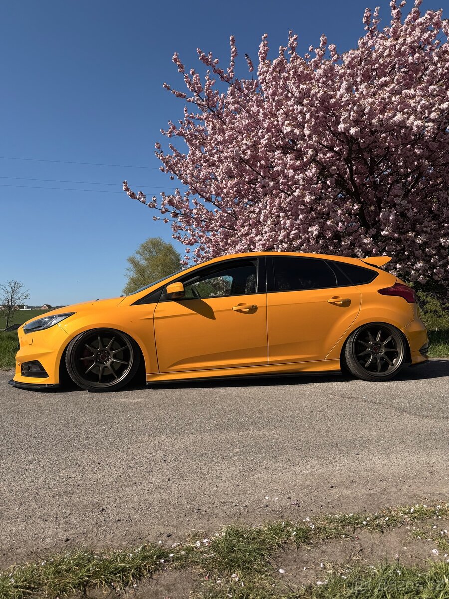 Ford Focus St - 3