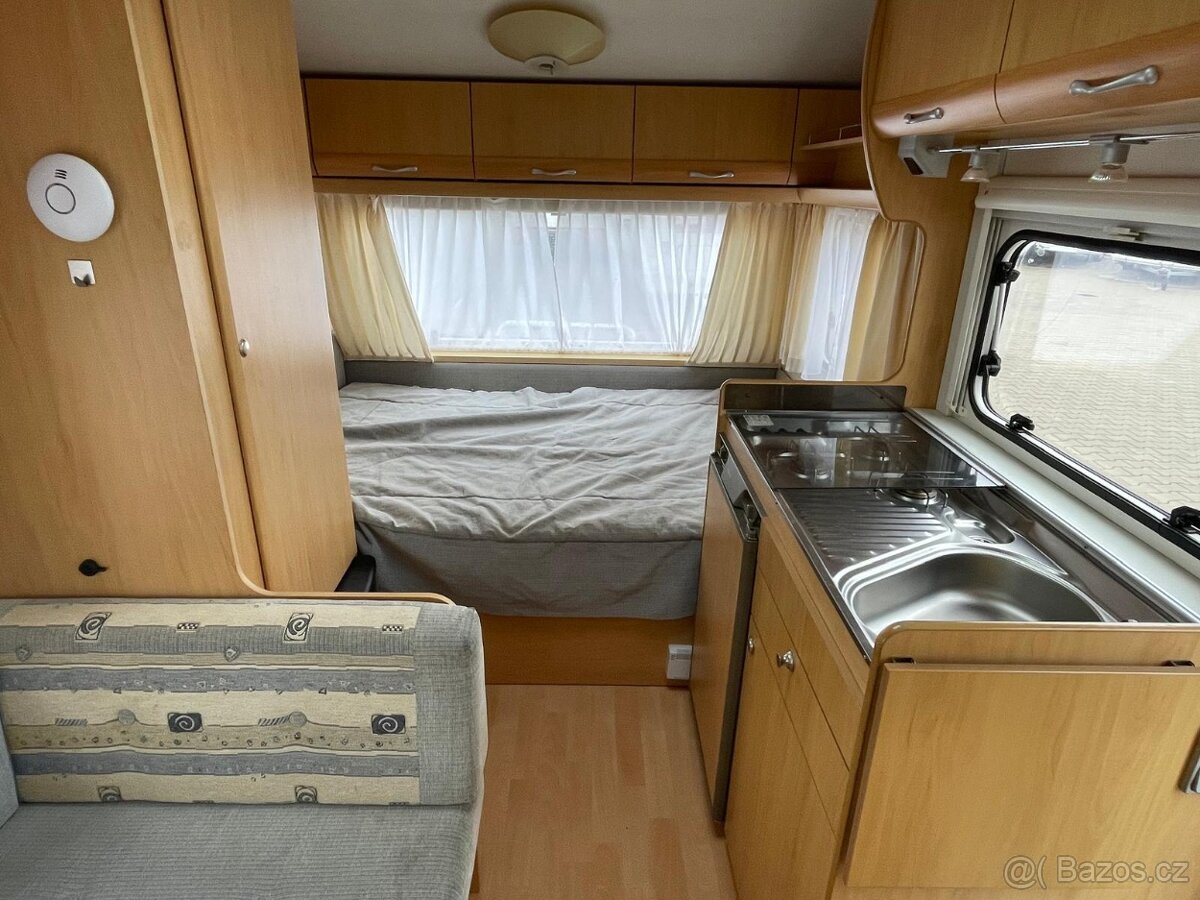 Beyerland Sprinter 390, 2003, pevná postel, stan - 3
