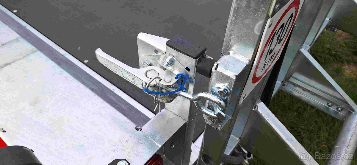 Builder 3015/2 S – nový 3,5 t • 185R14C + bonus