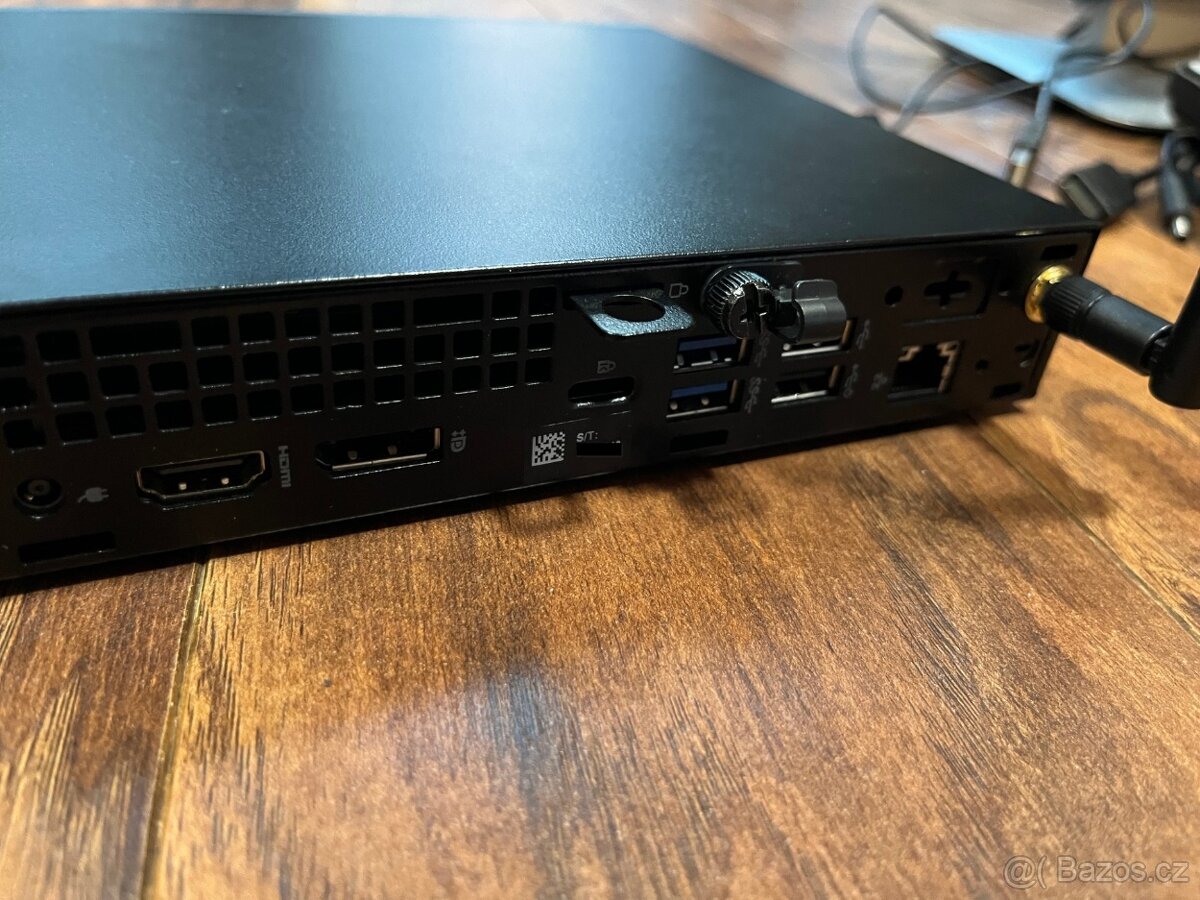 Mini PC Dell OptiPlex 3070 Micro + 22" LCD - 3