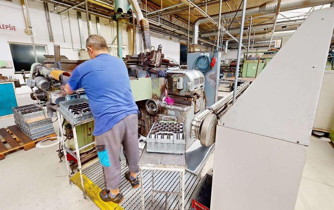 Bruska bezhrotová HARTEX 5 B - 3