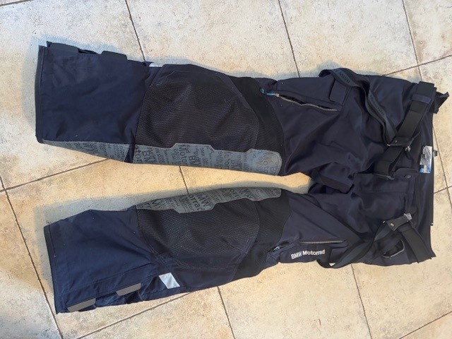 BMW Rallye černo-červená - 3