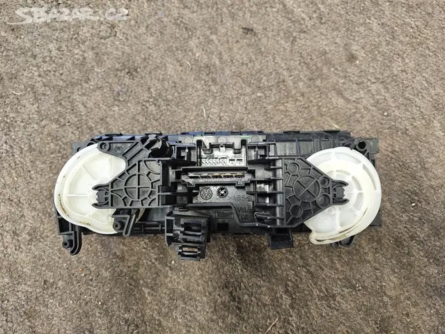 Climatronic ovládání topení klimatizace VW T5
- 3