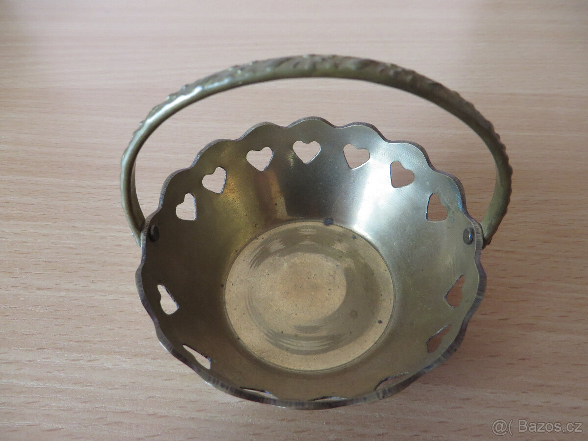 Mosazný košíček - 3