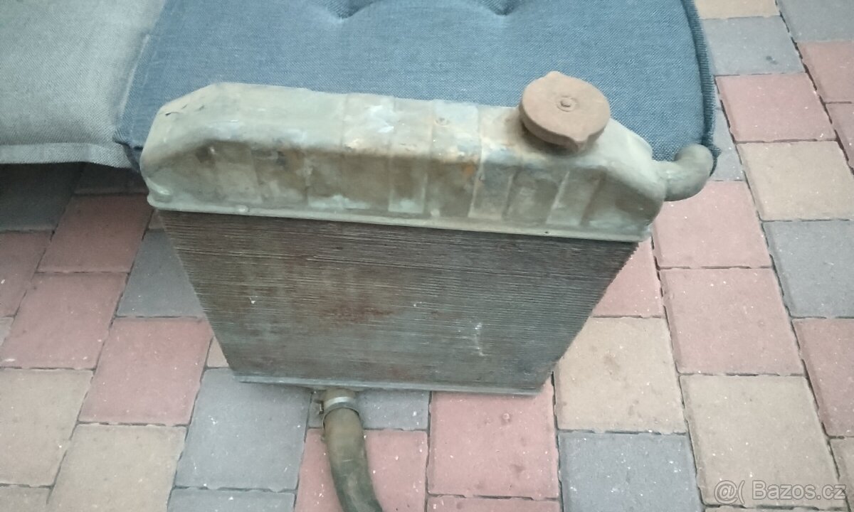 Chladič Škoda 1000mb - 3