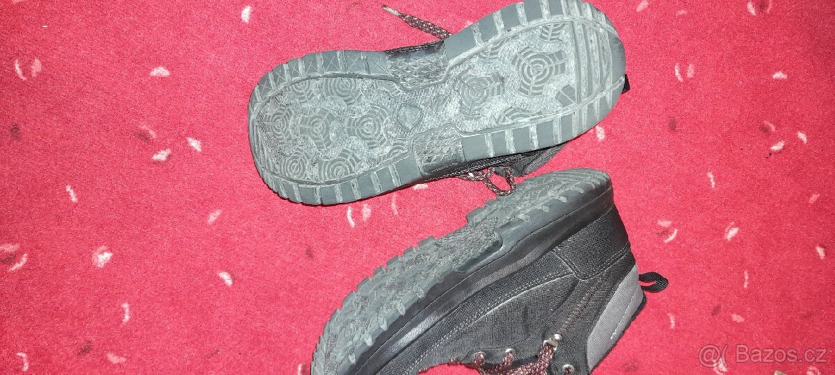 Zimní boty Quechua UK40 - 3