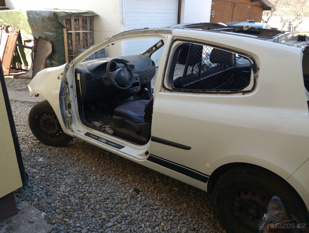 Clio 3 úžitková verze - 3