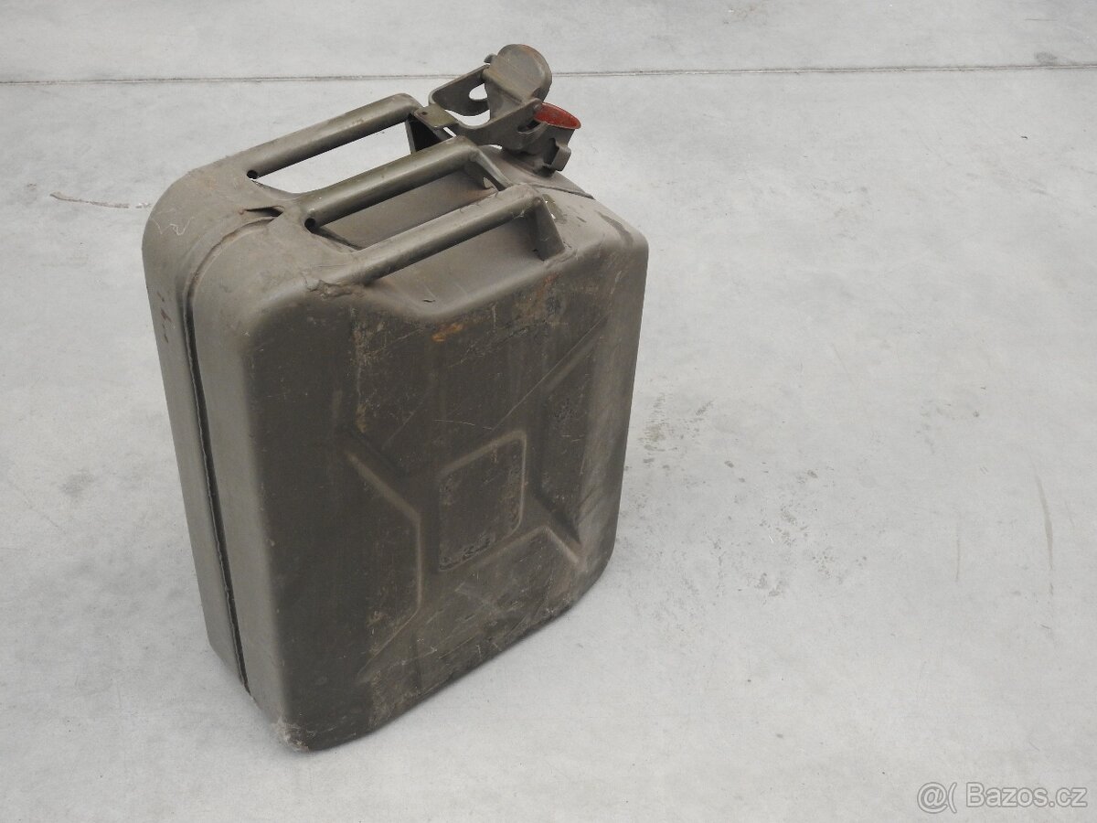 Prodám plechové 20l kanisty - 3