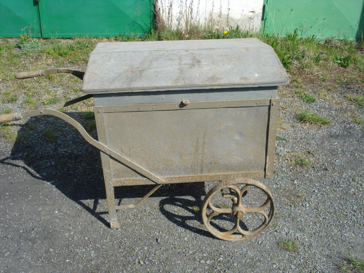 Elektrické zařízení s motorem ČKD pro pohon strojů. - 3