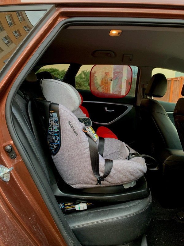 Otočná autosedačka Maxi-cosi Axissfix - 3