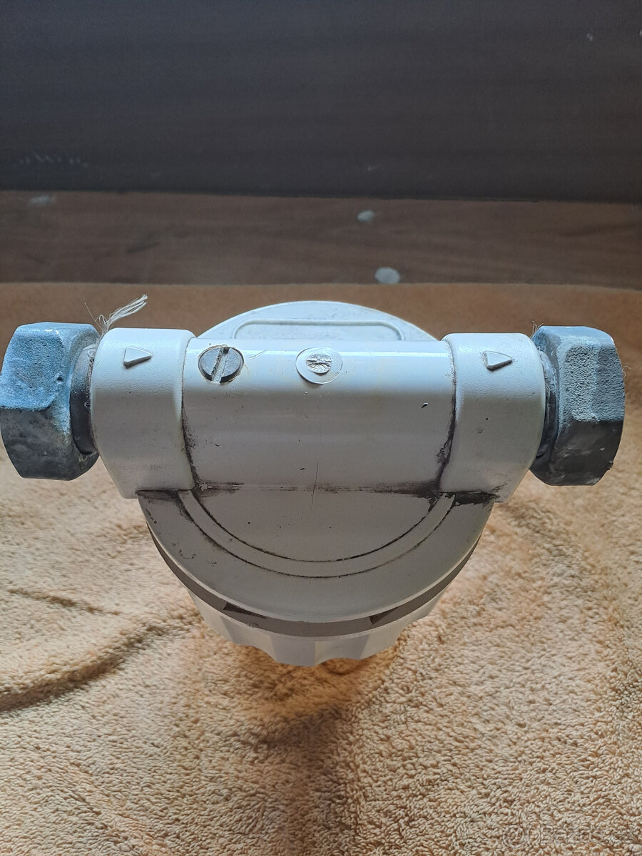 vodní filtr na nečistoty - 3