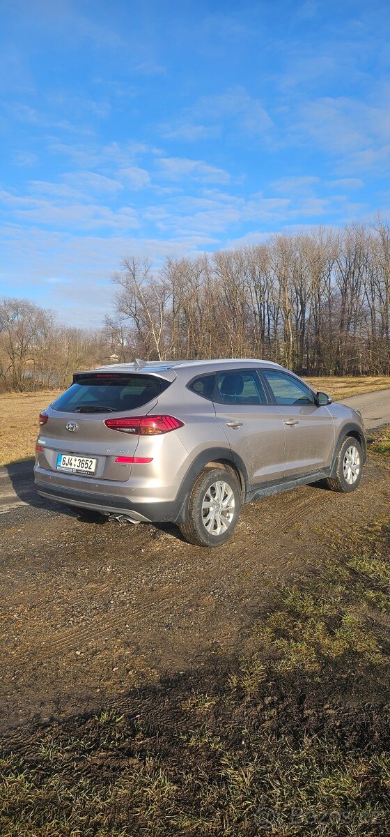 HYUNDAI TUCSON 1.6 T-GDI 130kW 4x4 – 1. majitel, TOP stav - 3