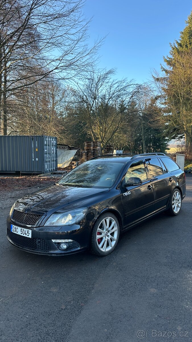 Škoda Octavia 2 RS Facelift DSG - 3