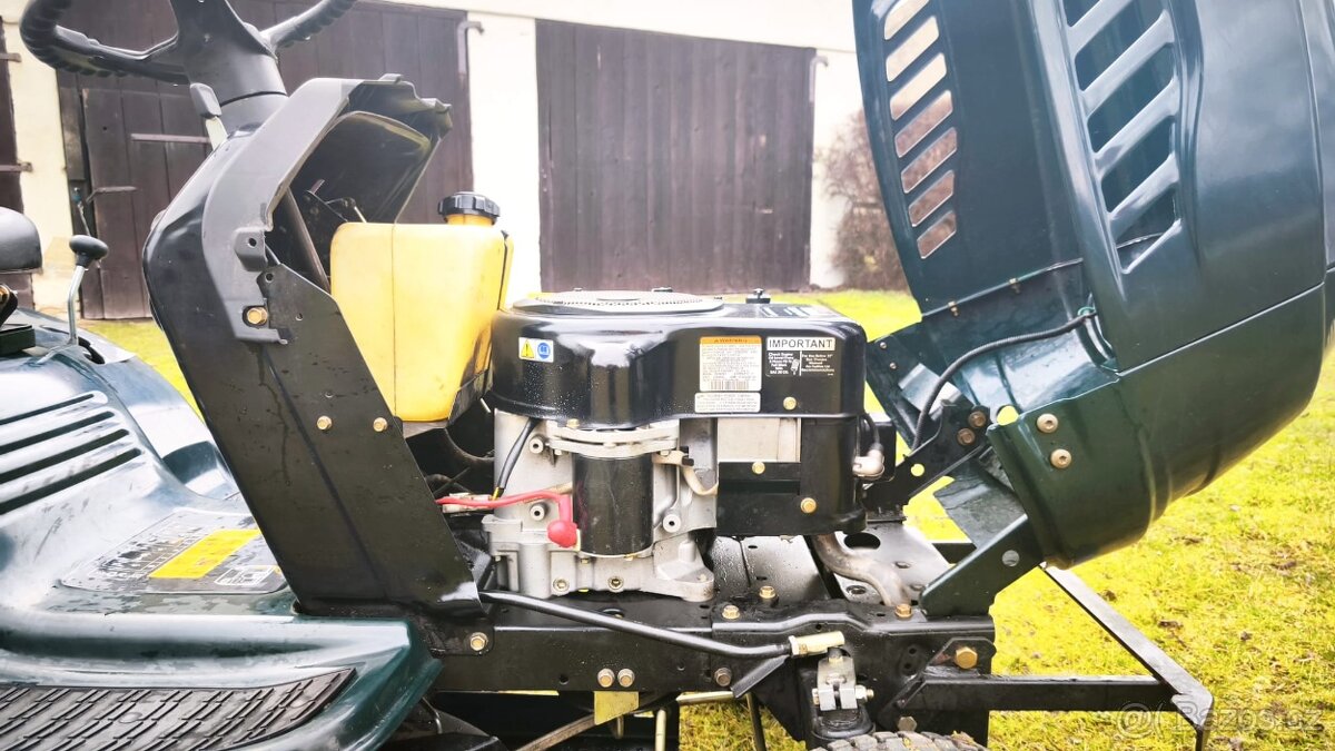 Zahradní traktor Bolens 155/93T - 3