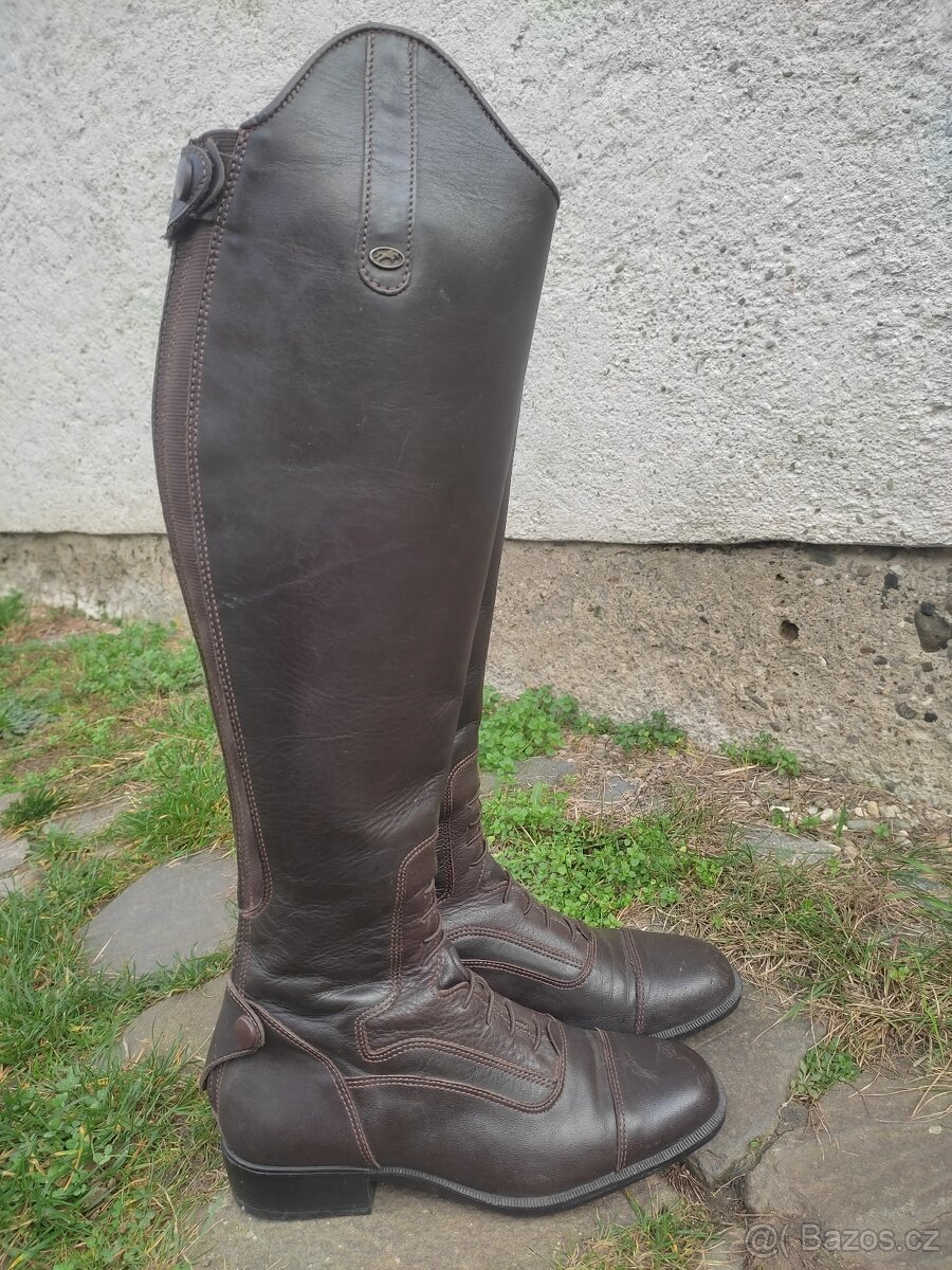 Vysoké jezdecké boty v hnědé barvě - 3