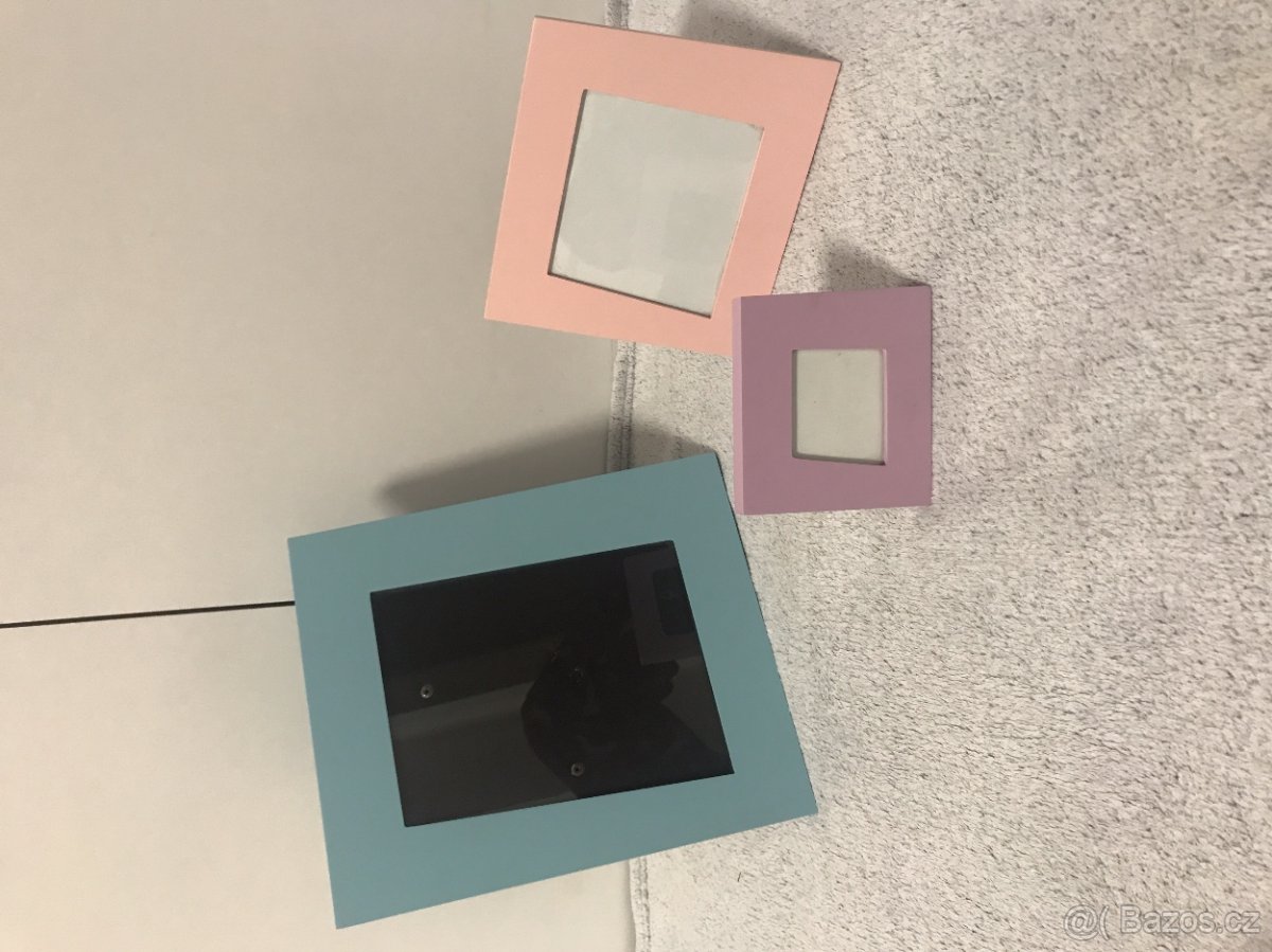 Prodám moderní sadu dřevěných rámečků - 3