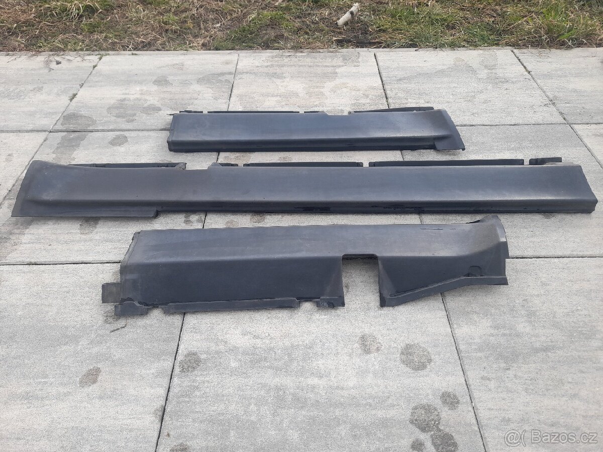 Plastové prahy BMW e32 - 3