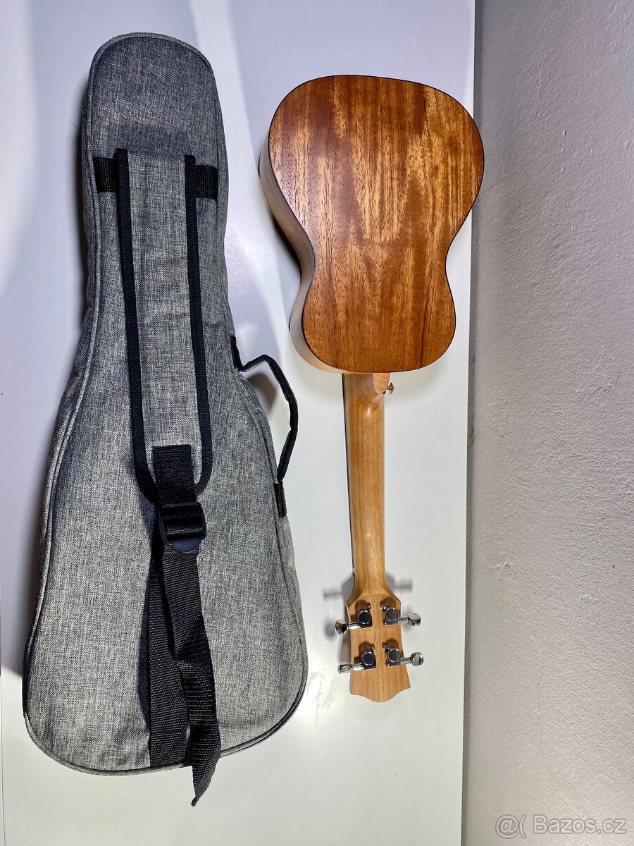 Ukulele Cascha - 3