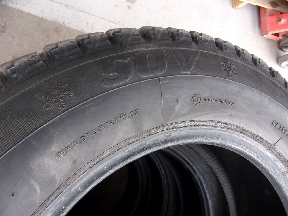 4x zimní off-road pneu 215/65/16 98T VRANÍK Ice Special