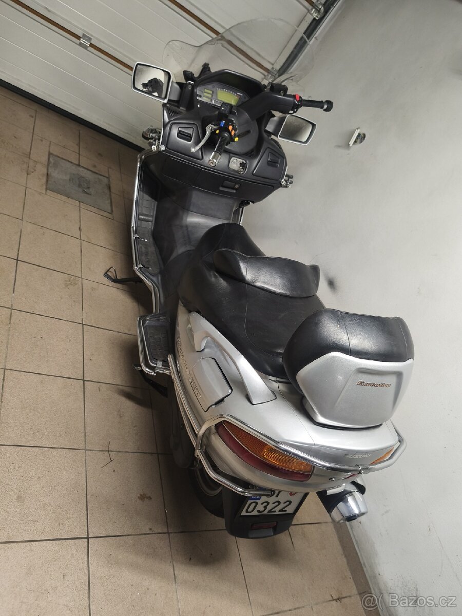 Suzuki Burgman 650 executive ABS - 3