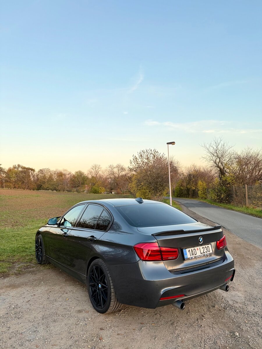 Bmw 328i xDrive - 3