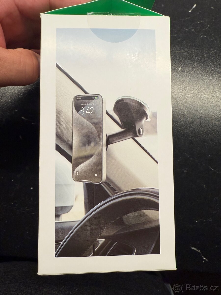 iOttie Velox MagSafe Qi2 Wireless Dash & Windshield Mount - 3