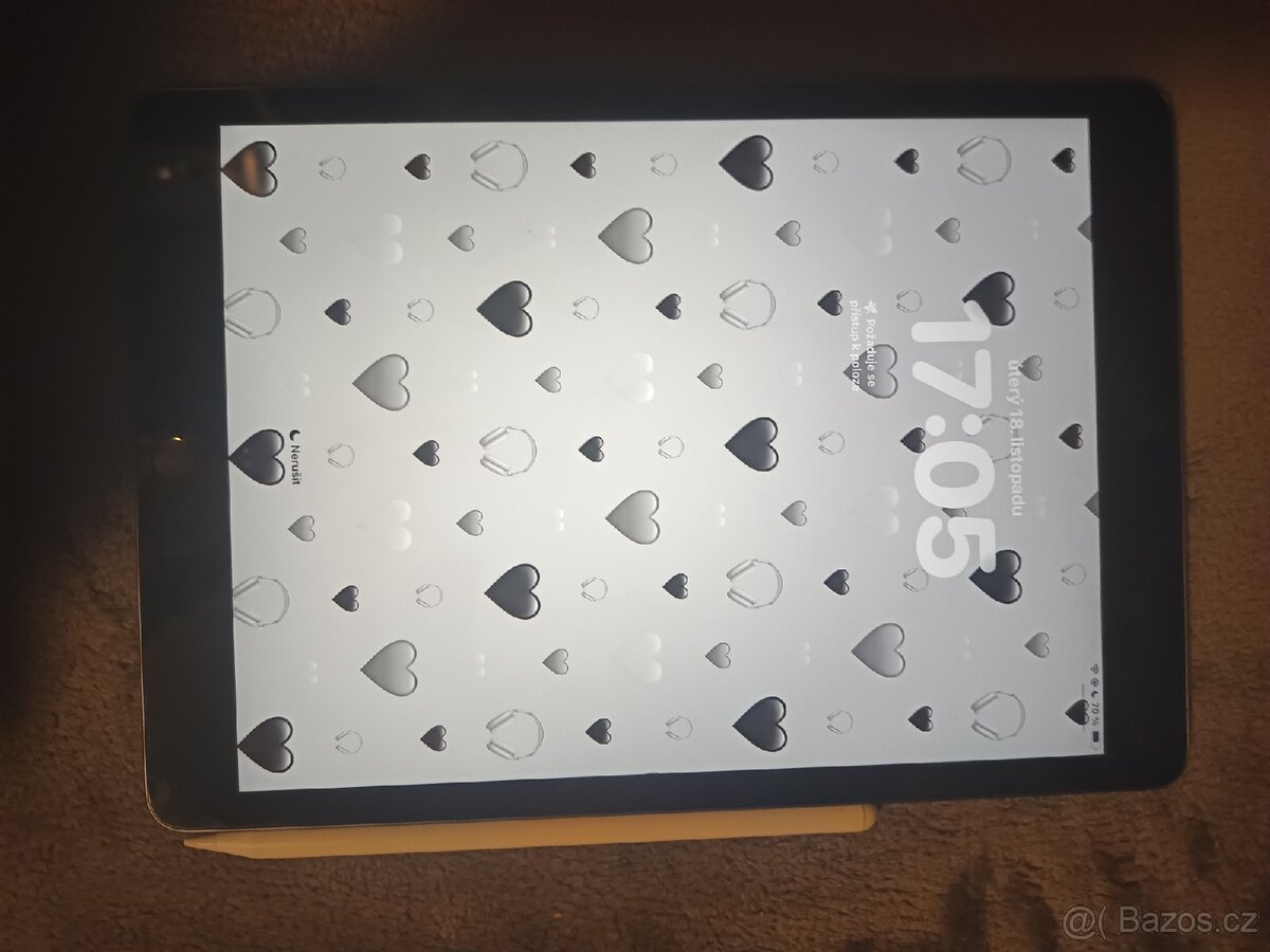 Apple iPad 8. Generace (2020) - 3