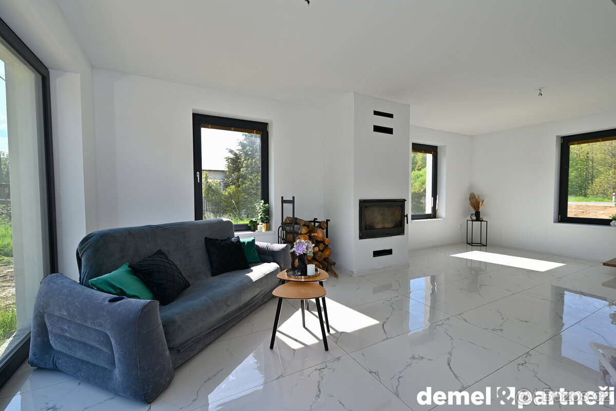 NOVOSTAVBA 4+kk V MIKULOVICÍCH - 3