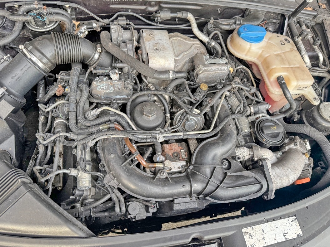 Audi A6 3.0 TDI 165kw CZ pův.Quattro STK do 4/2027 - 3