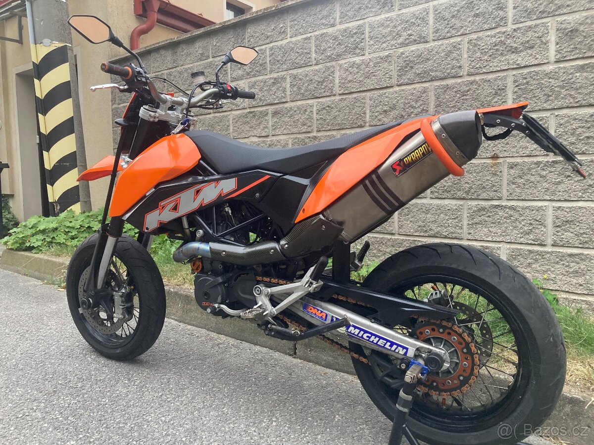 KTM 690 smc stavba R - 3